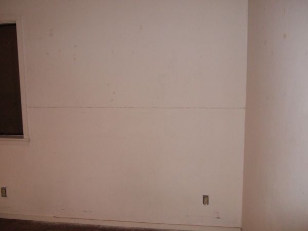 Long drywall crack