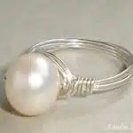 Snow White Culture Pearl Sterling Silver Wire-wrapped ring