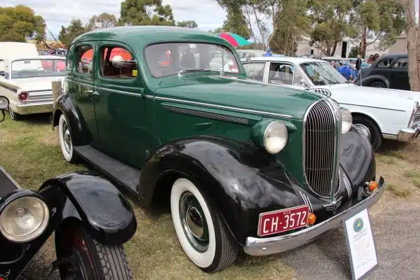 1938 Plymouth P5 Buisness Sedan