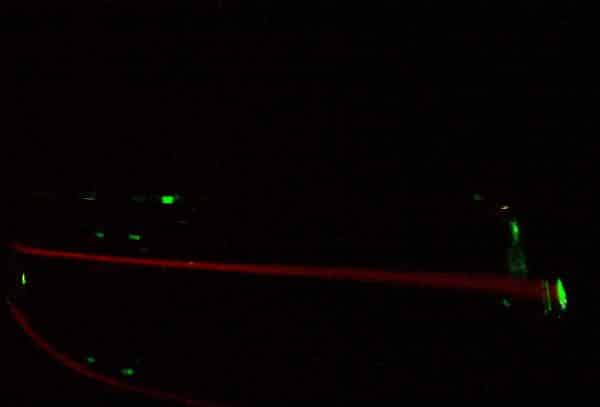 Visible Raman Scattering: 532nm 100mW laser through Muriatic Acid