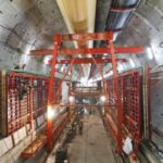 Movable molds for SR 99 tunnel walls