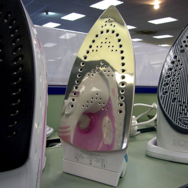 How To Clean An Iron Soleplate And Steam Vents » GreenLife