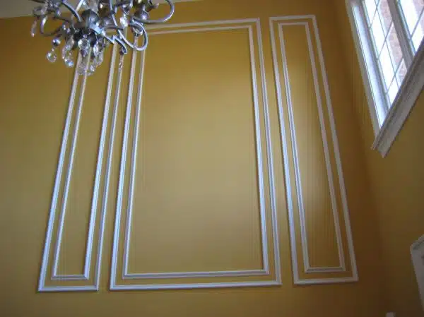 Shadow box wainscoting